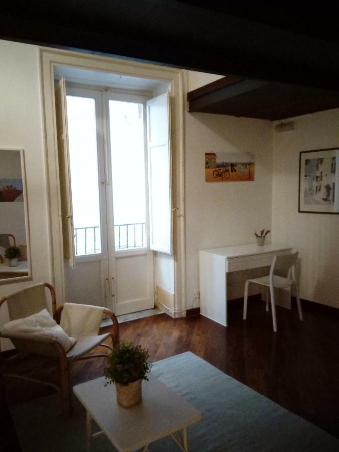 Casa Tea: Nel Cuore Del Centro Storico Palermo Kültér fotó
