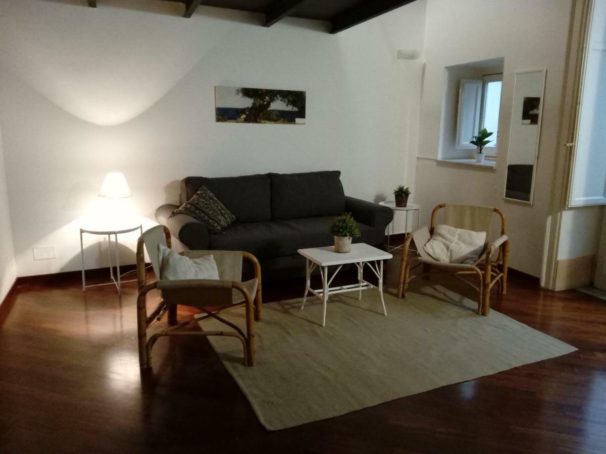 Casa Tea: Nel Cuore Del Centro Storico Palermo Kültér fotó